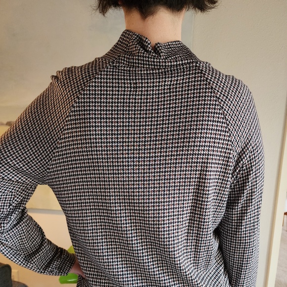 Lou & Grey for Loft Houndstooth Mock Neck - Picture 3 of 4